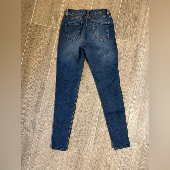 Skinny jeans - Picture 3 of 3